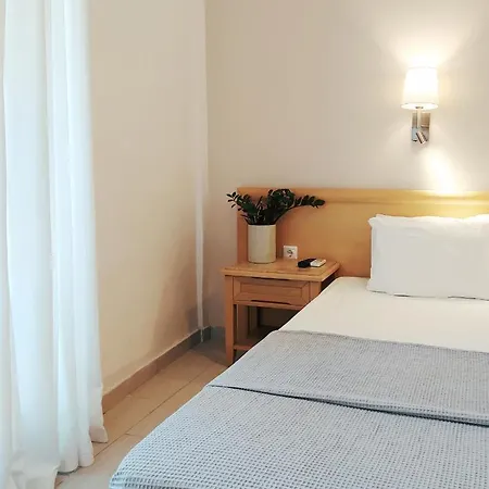 Alykes Family Hotel de apartamente 3*