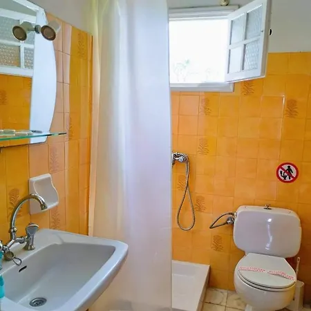 Alykes Family 3* Lefkimmi