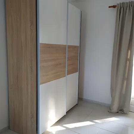 Hotel de apartamente Alykes Family Lefkimmi