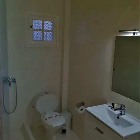 Alykes Family Lefkimmi