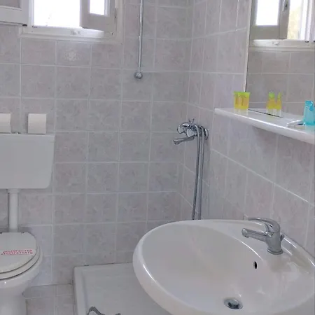 Alykes Family Lefkimmi