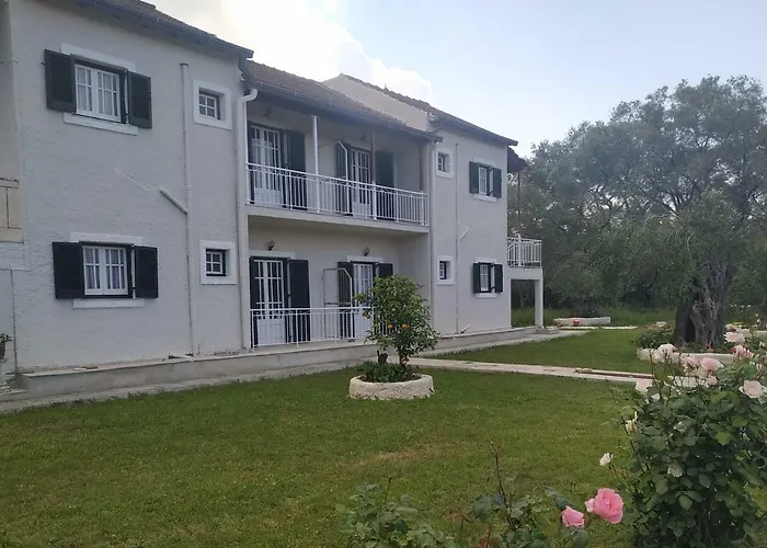 Appart hôtel Alykes Family Lefkimi